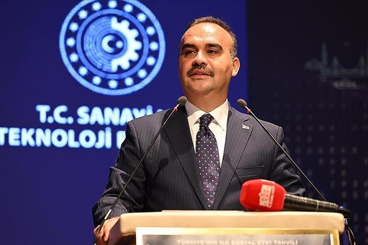 Bakan Kacır: Avrupalı ve Çinli markalar için ideal bir ülkeyiz