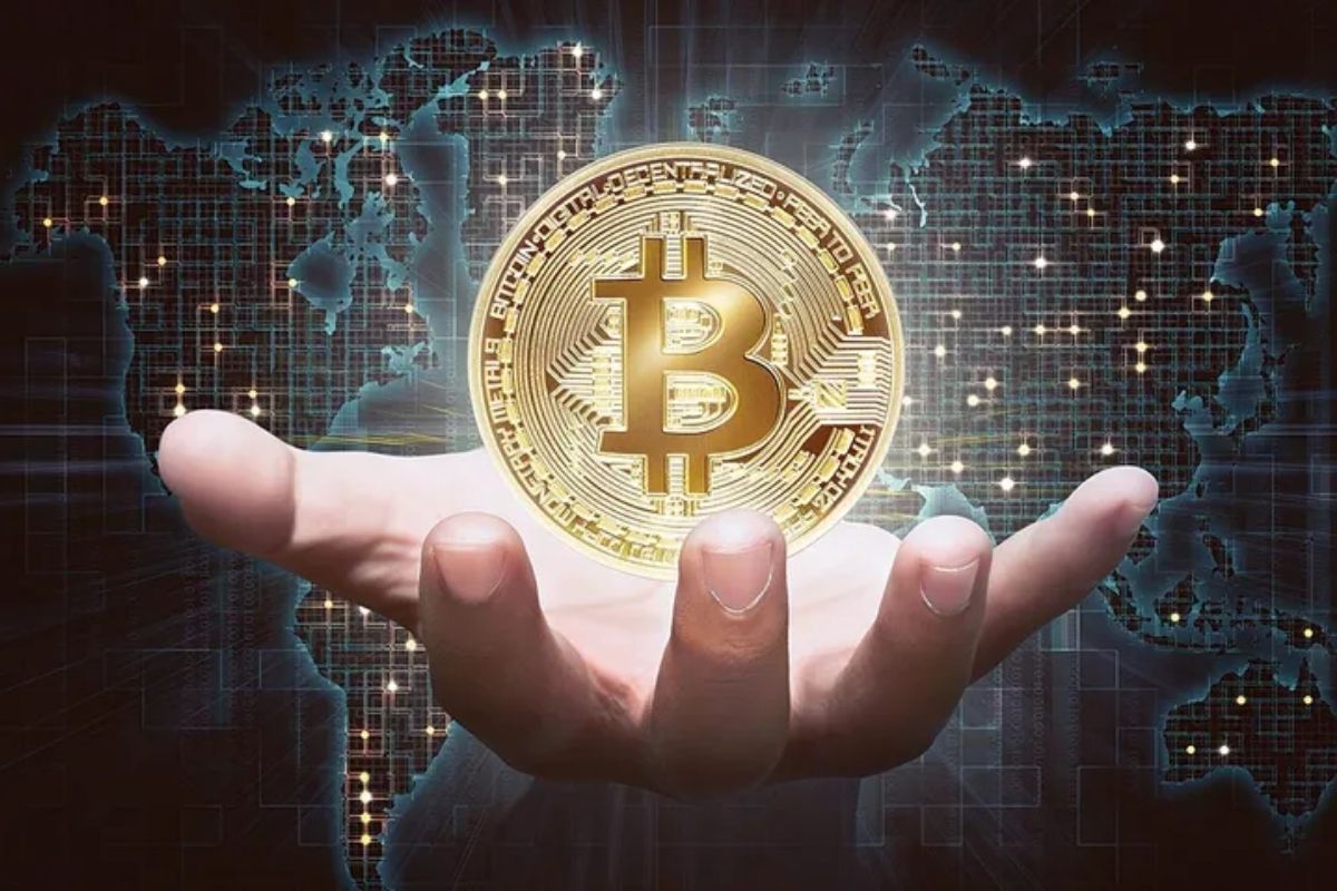 Bitcoin hızlı yükselişle 65 bin dolar seviyesine yaklaştı