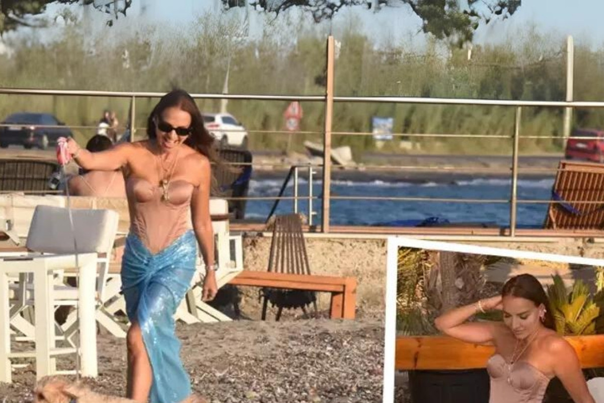 Ebru Akel Bodrum'da deniz kızı oldu