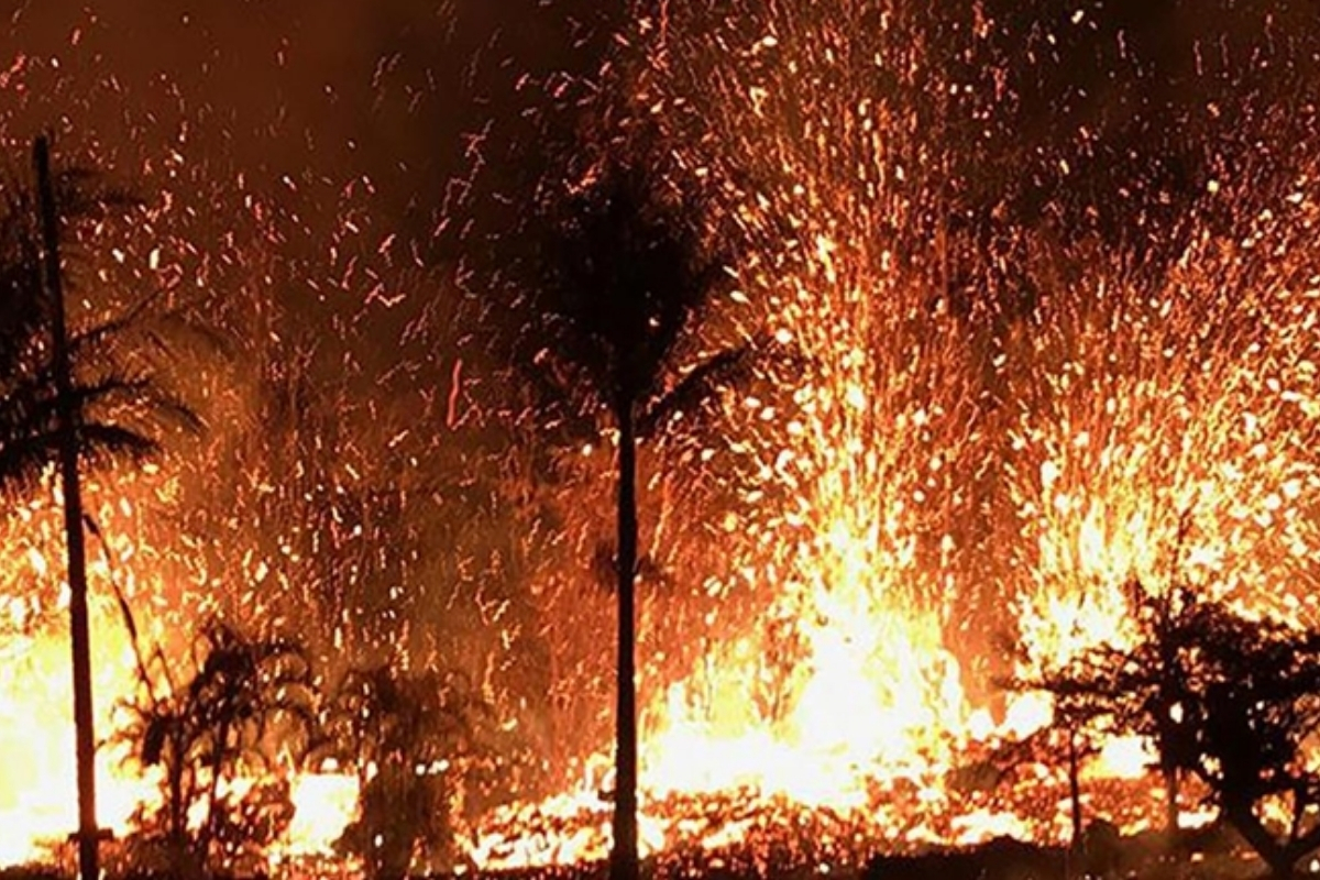 Hawaii yine yanıyor: 200 ev tahliye edildi