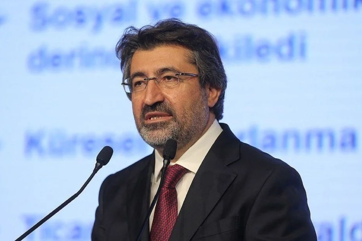 Türkiye Bankalar Birliği Yönetim Kurulu Başkanlığı'na yeniden Alpaslan Çakar seçildi
