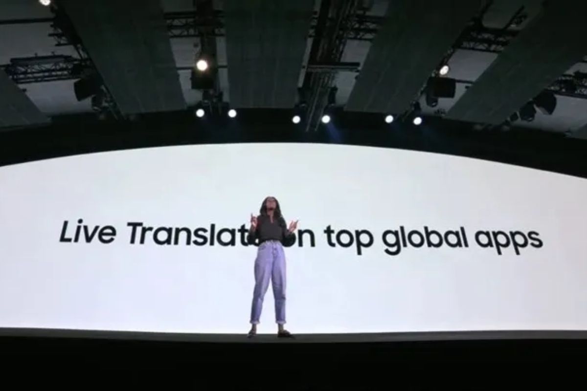 Samsung'un canlı çeviri özelliği 9 farklı mesajlaşma uygulamasıyla çalışacak