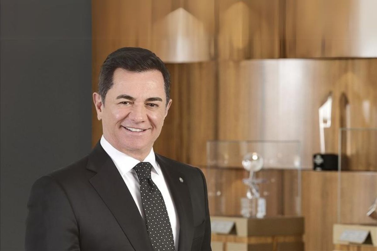 Denizbank Genel Müdürü Ateş'ten "9 saat” tebriği