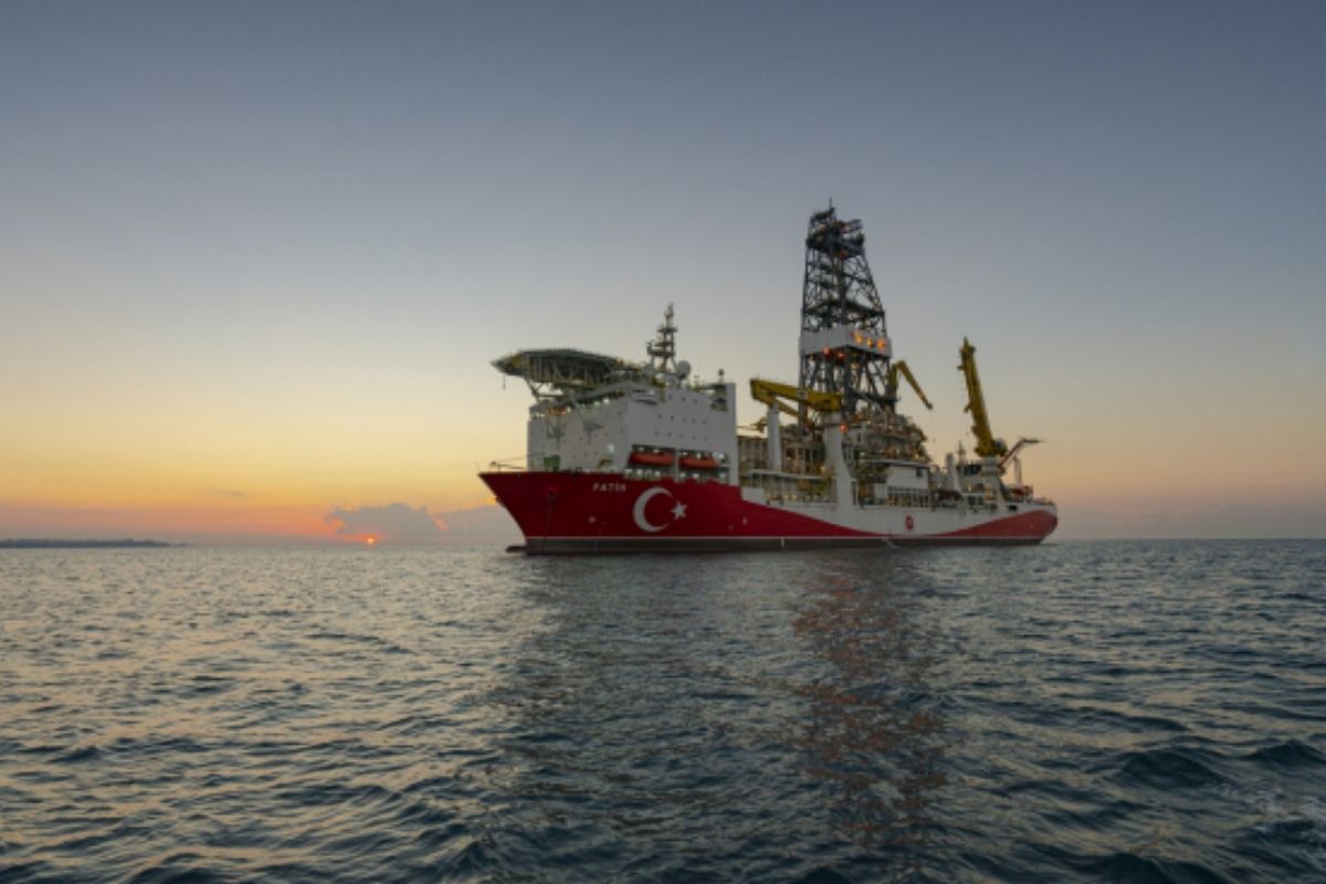 Türkiye'nin "enerji filosuna" 7'nci gemi katılıyor