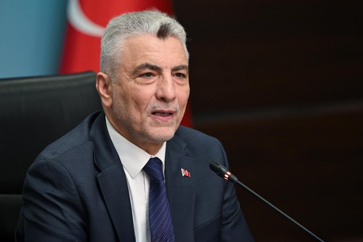 Bakan Bolat:  Gümrüklerimizden 620 milyar dolarlık dış ticaret yürütülmekte