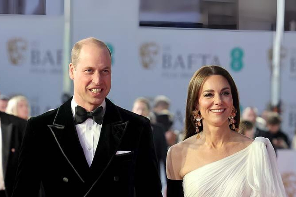 Galler Prensesi Kate Middleton’ın hayatı kitap oldu... İnişli çıkışlı ilişkiye maskeli balo dokunuşu