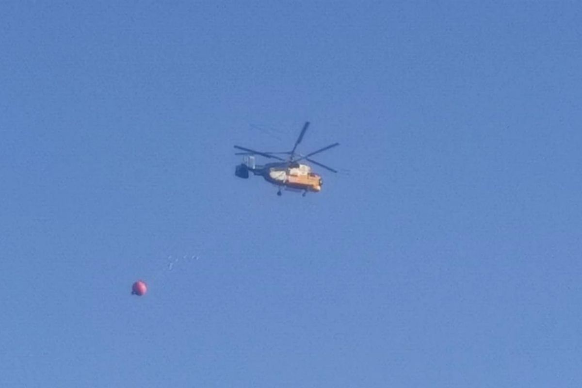 Adana'da orman yangınına müdahale eden helikopter suya düştü