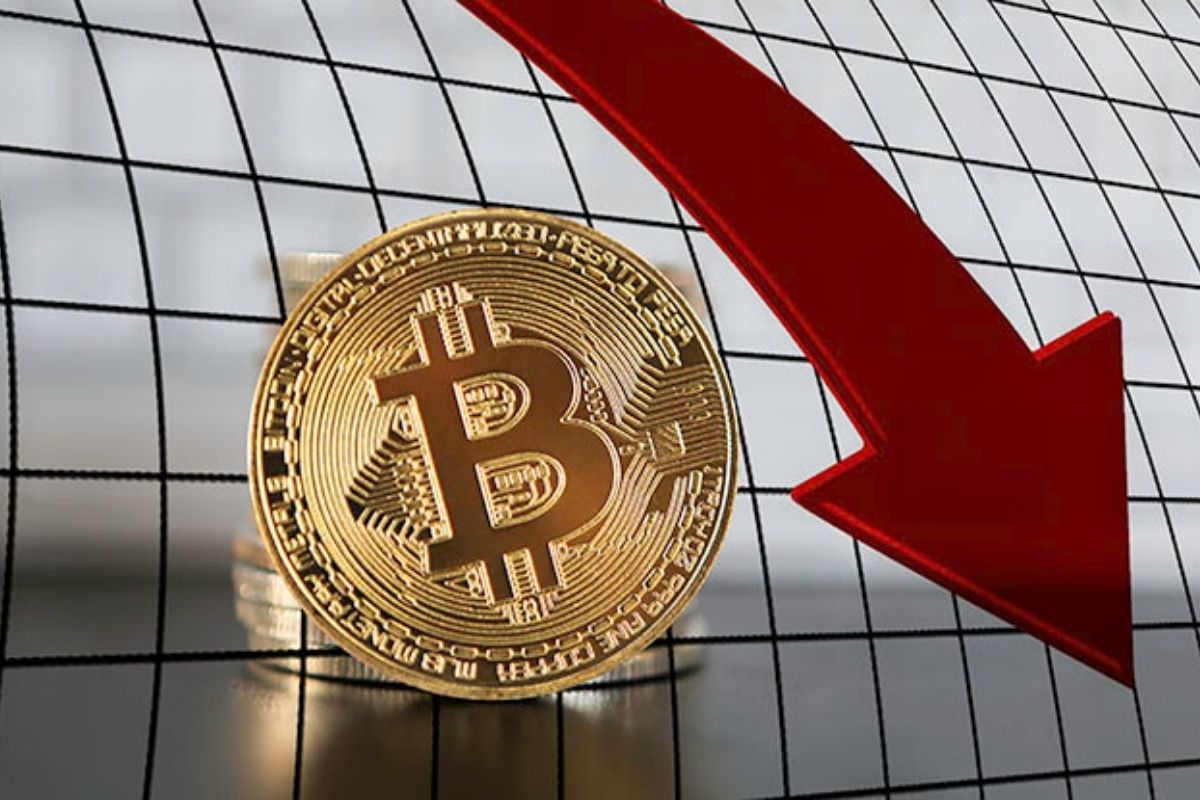 Bitcoin'in ani düşüşü: 290 milyon dolar buharlaştı