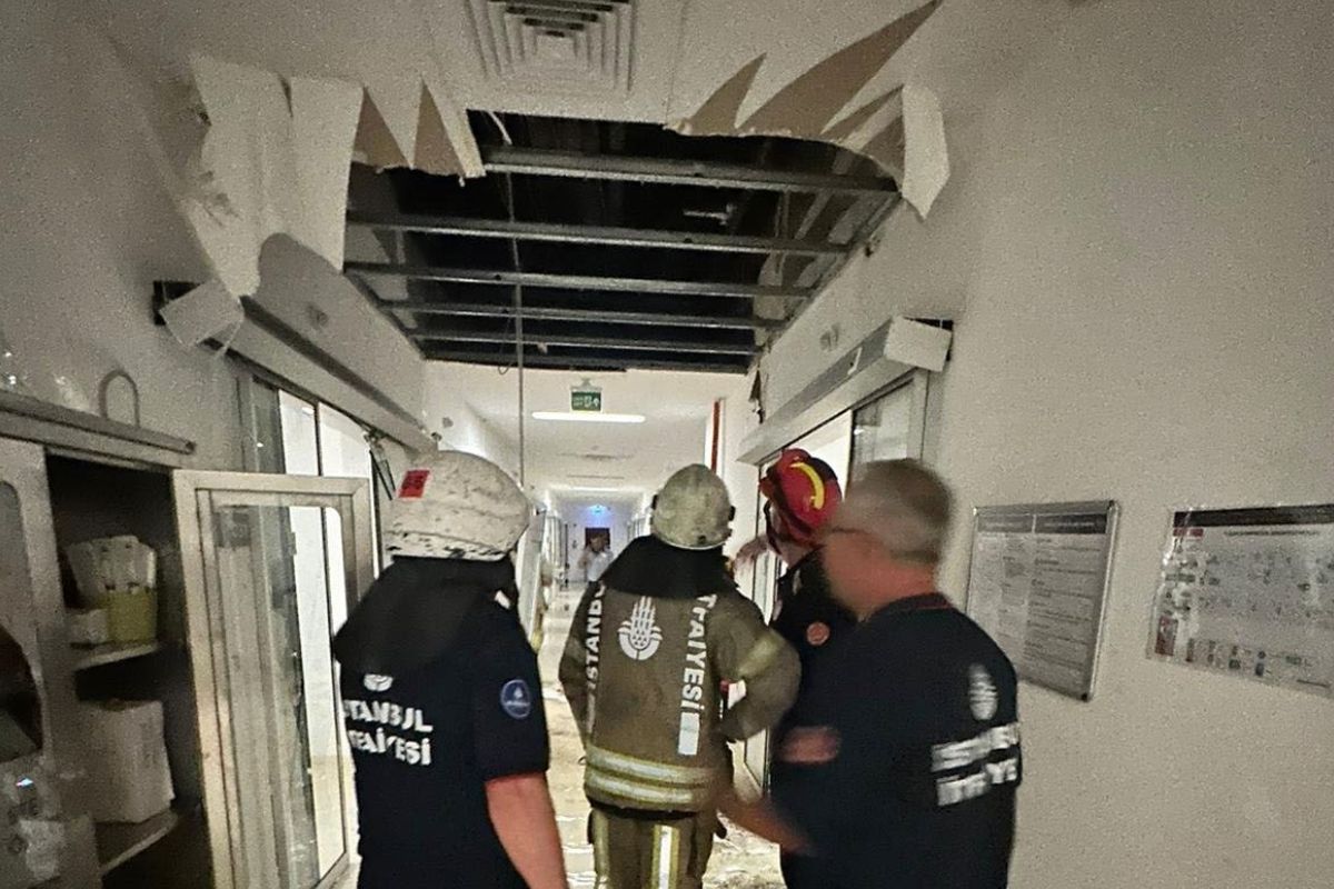 Bakırköy’de tavanı çöken hastanede ölüm: Yeni doğan bebek hayatını kaybetti