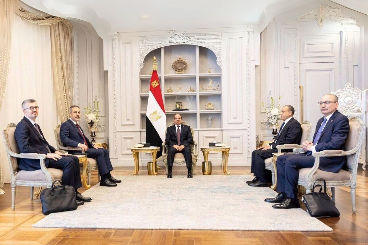 Hakan Fidan, Sisi ile görüştü