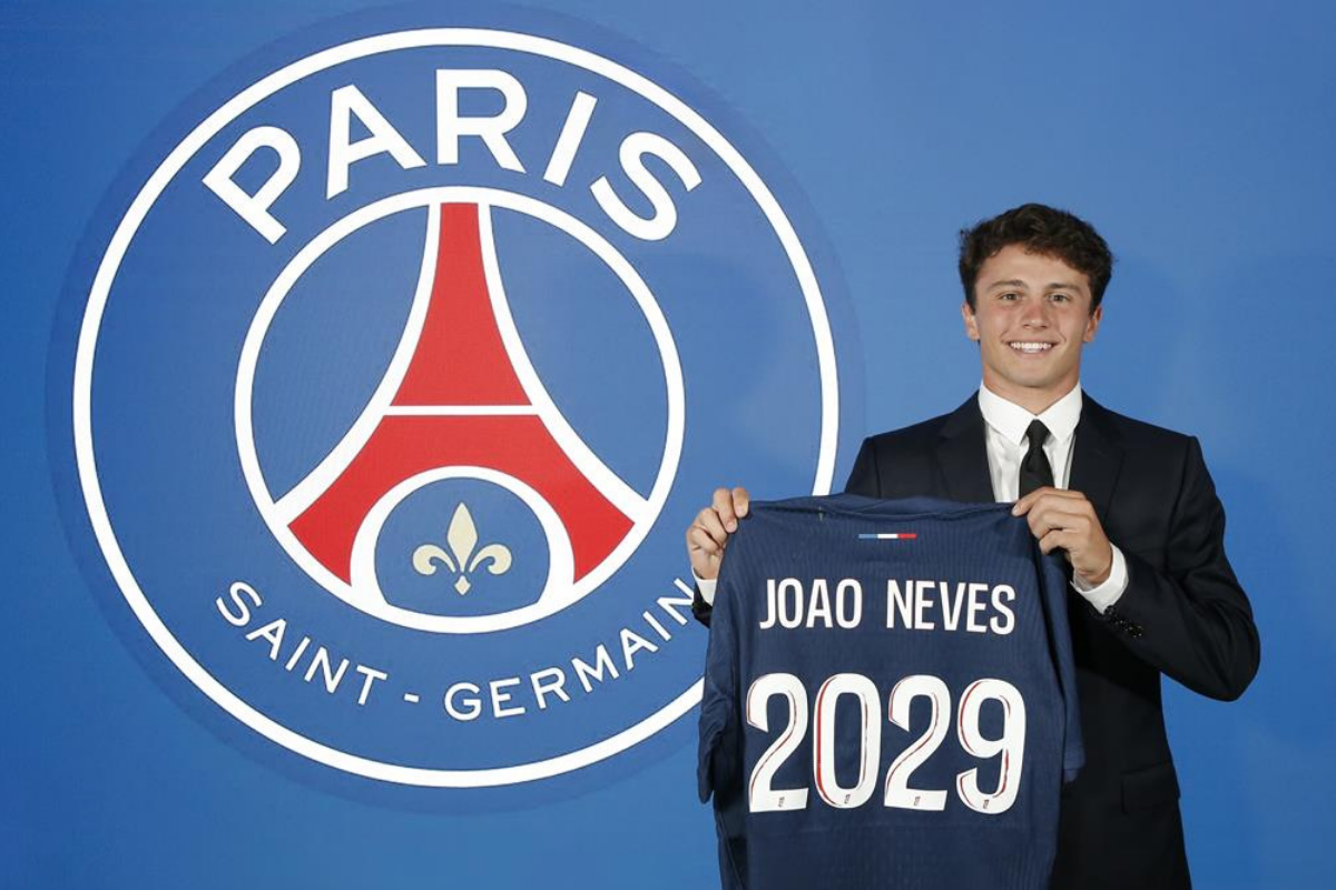 Paris Saint-Germain, Benfica'dan Joao Neves'i transfer etti