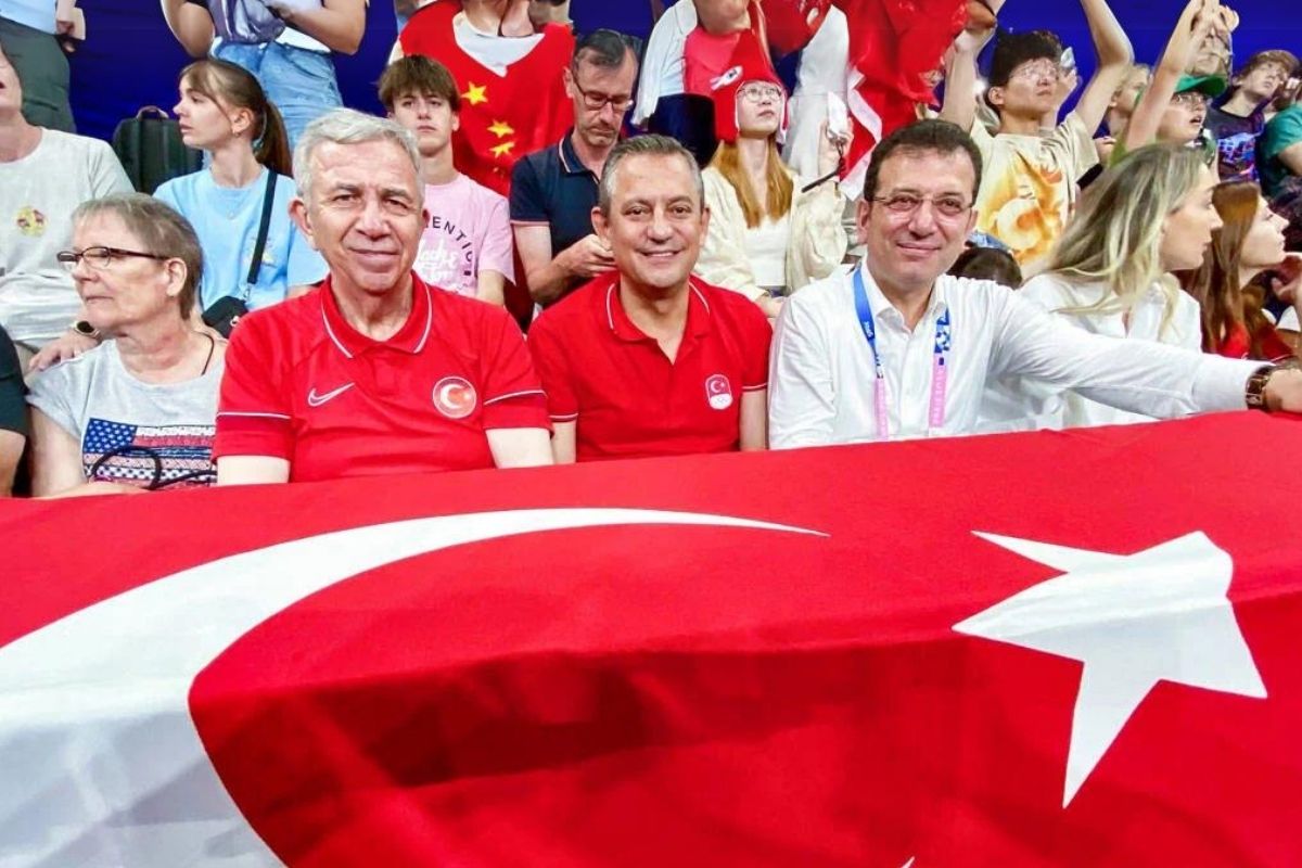CHP Genel Başkanı Özgür Özel, 2024 Paris Olimpiyatları'nda