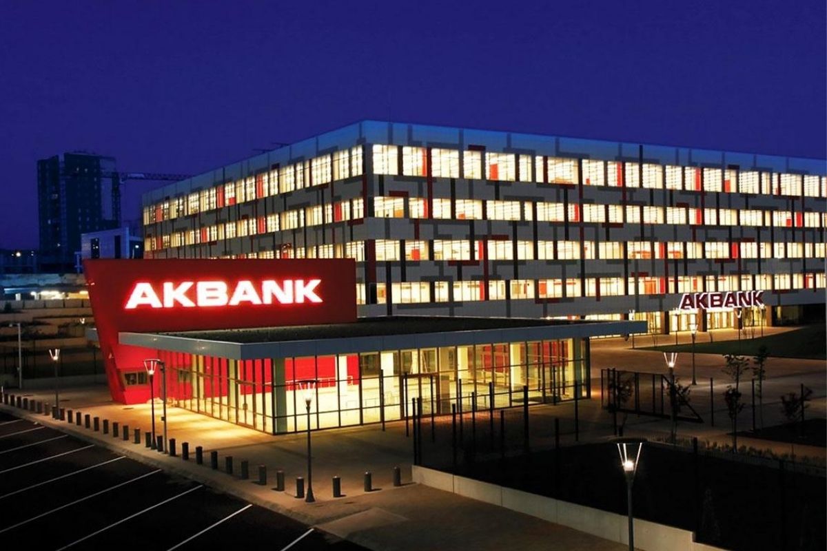 Akbank, yılın ilk yarısında sürdürülebilirlik alanındaki performansını sürdürdü
