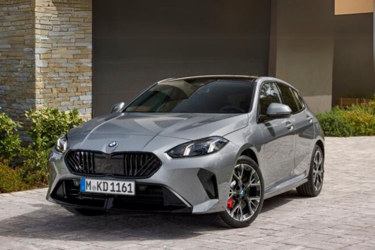 Yeni BMW 120 M Sport Türkiye’de satışa sunuldu
