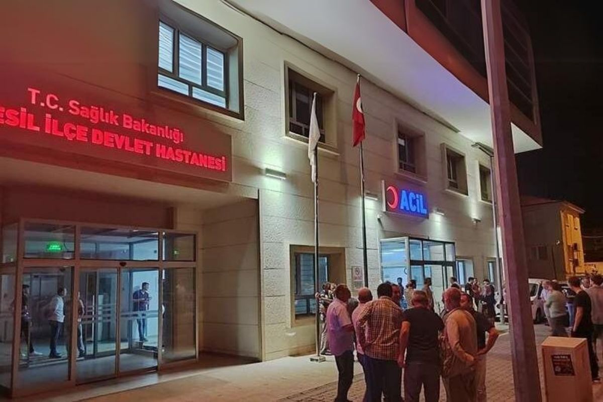 Katıldığı düğünde vuruldu, hastanede öldü