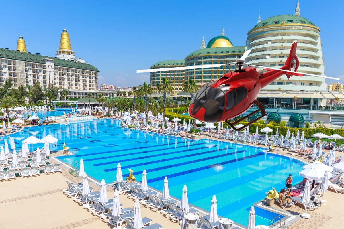 Antalya'da turistlere otelde VIP hizmet dönemi başladı