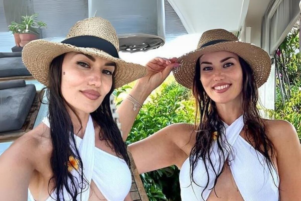 Fahriye Evcen havuz başında "Aloha" pozu verdi