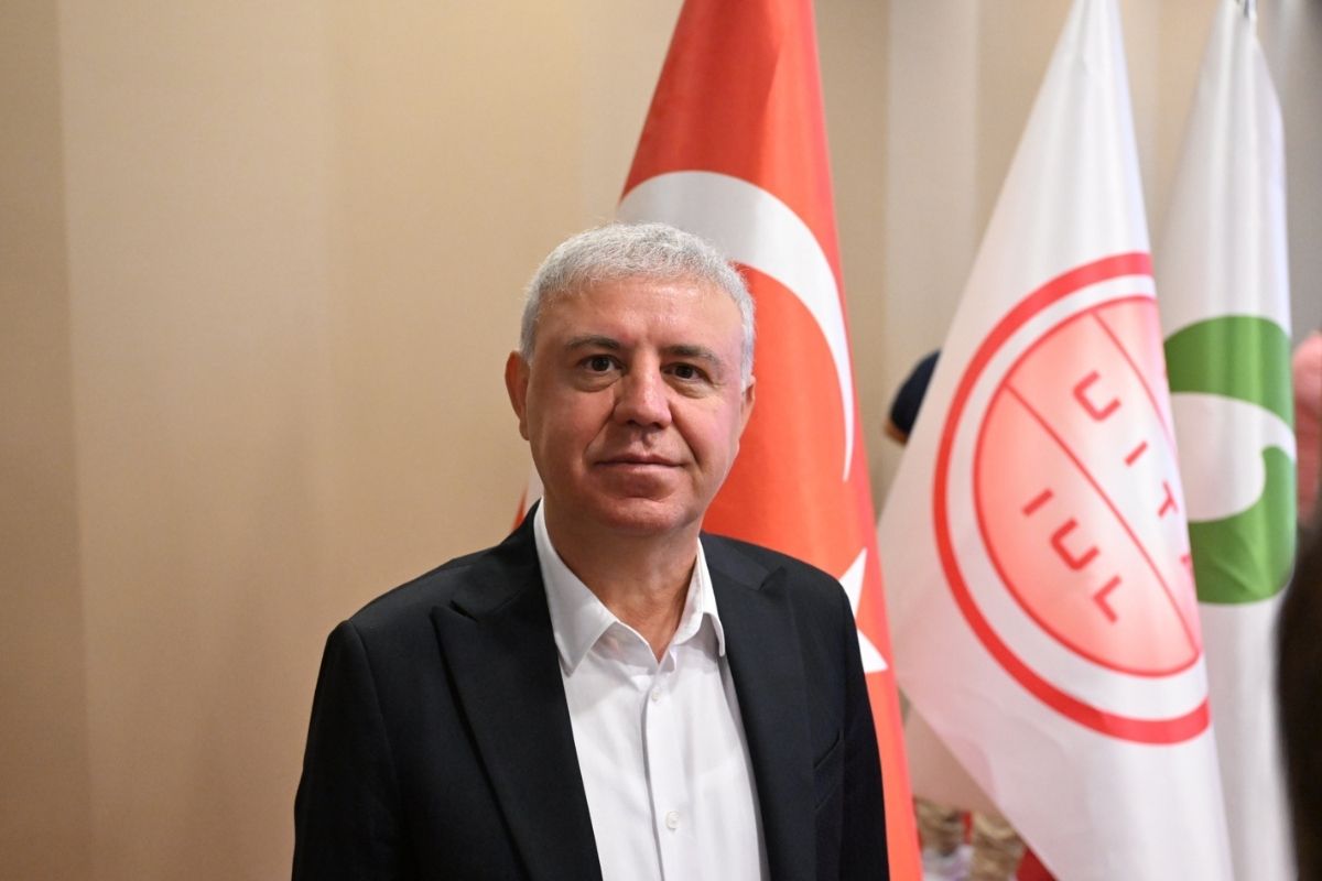 TÜRK-İŞ işçilerin sorunlarıyla ilgili basın açıklaması yaptı
