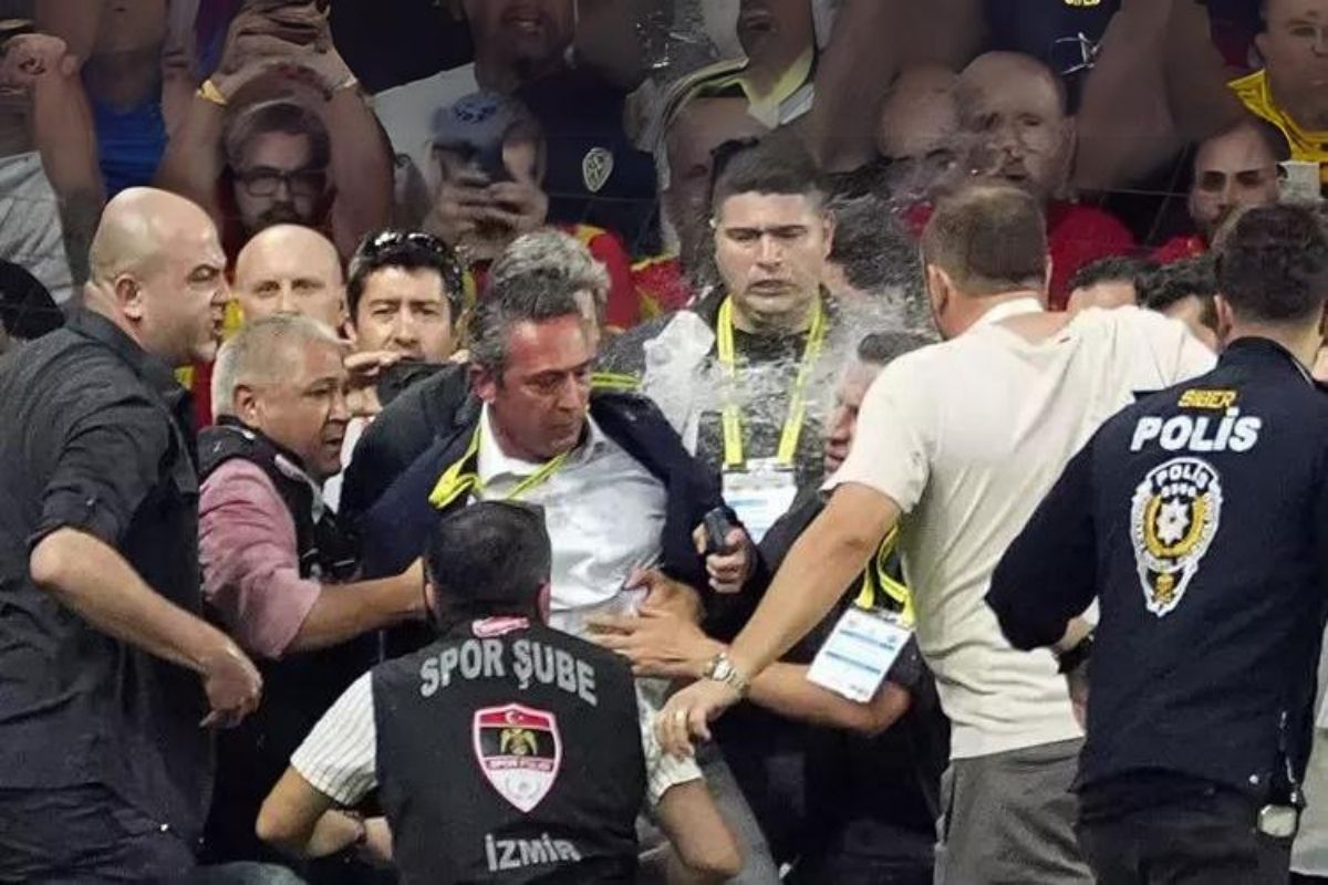 Galatasaray isim vermeden Ali Koç'u suçladı