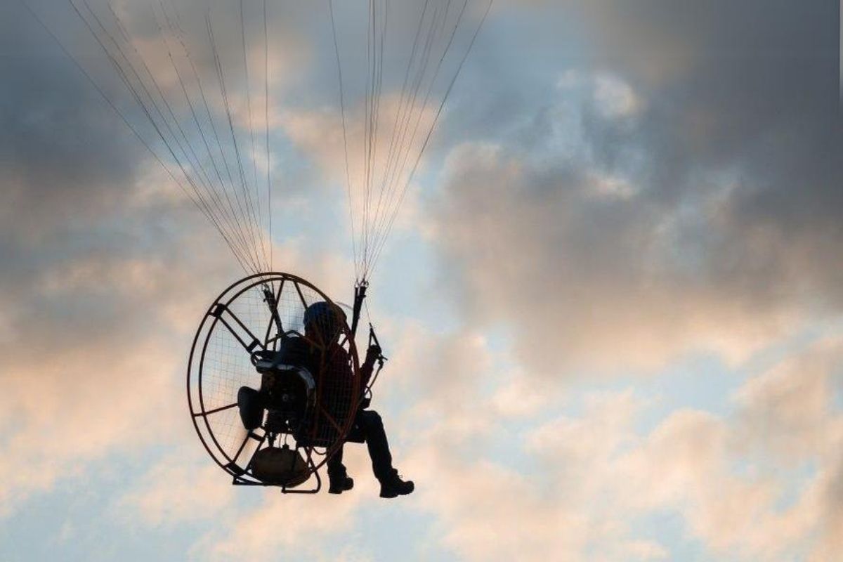 Paramotorlu 4 terörist etkisiz hale getirildi