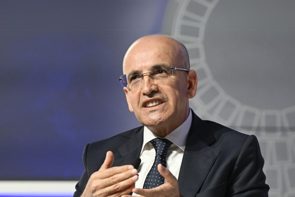 Şimşek'ten dolar paylaşımı: İlk kez yüzde 7'nin altına düştü