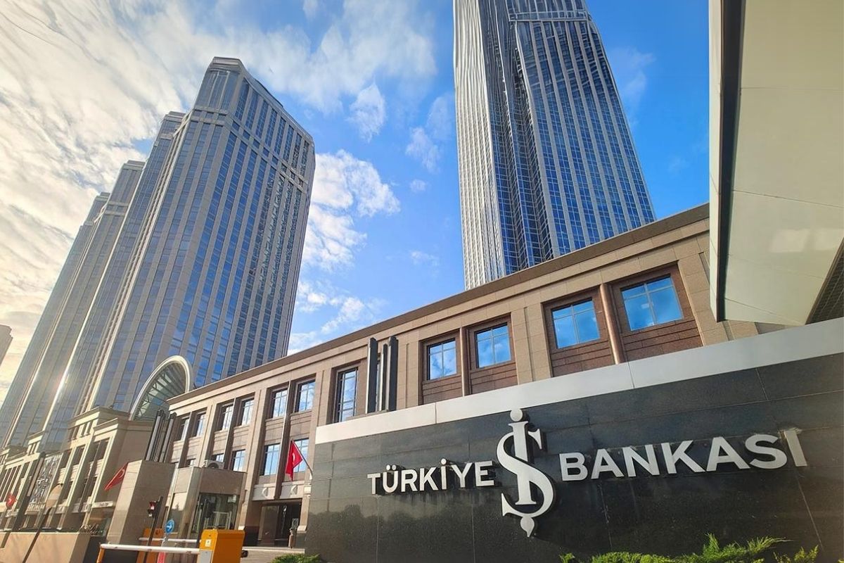 İş Bankası'ndan yeni zam ve ikramiye kararı