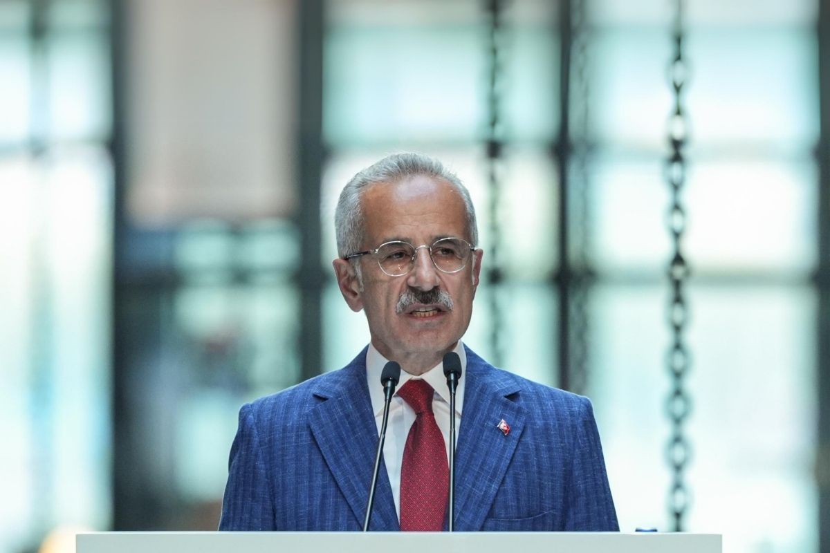 Bakan Uraloğlu: Tersane İstanbul 1,3 milyar doların üzerinde yatırım bedeli ile dev bir proje