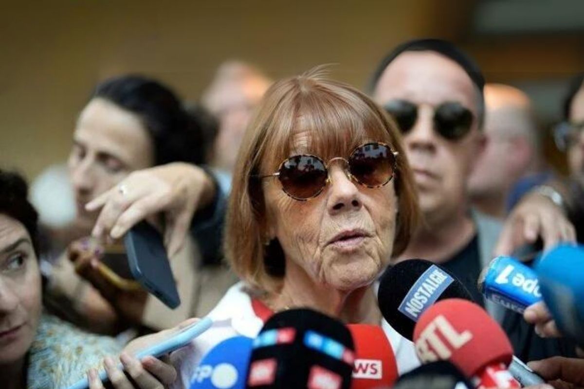 Fransa'yı sarsan eşe 50 erkekli tecavüz davası başladı