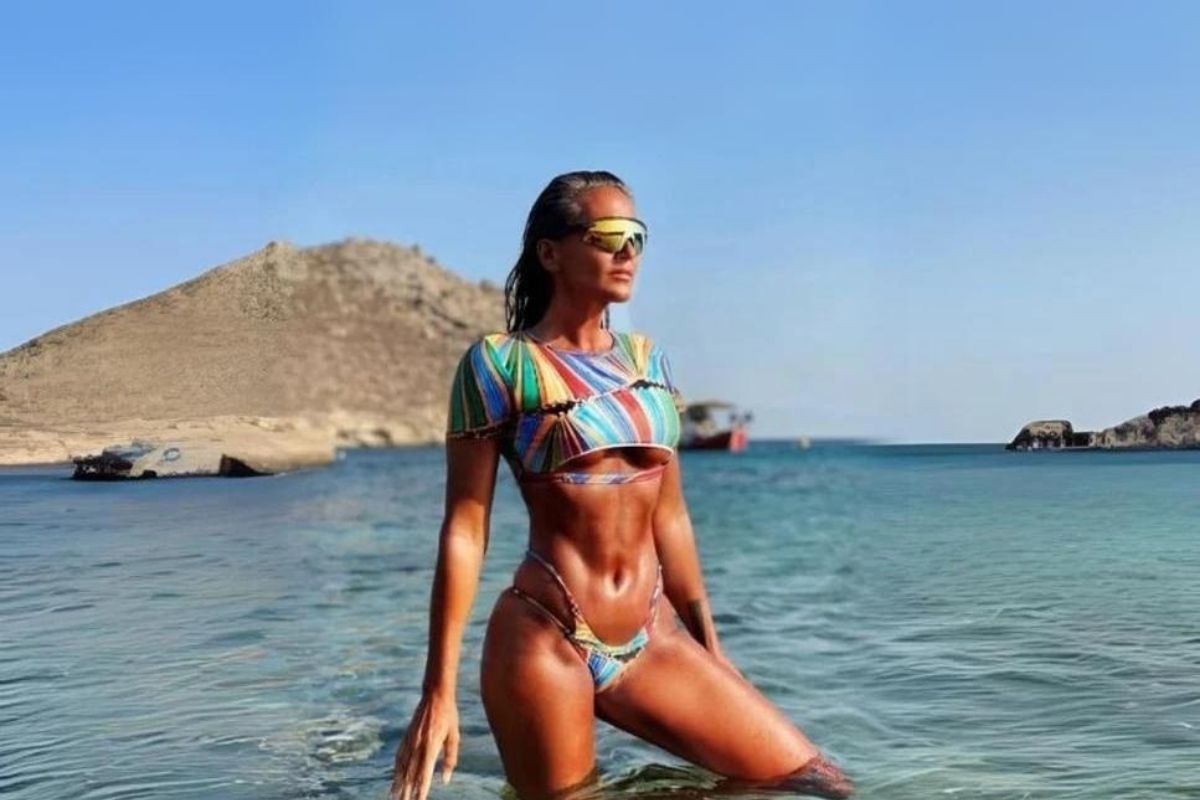 İspanya güneşinden Mykonos sahiline
