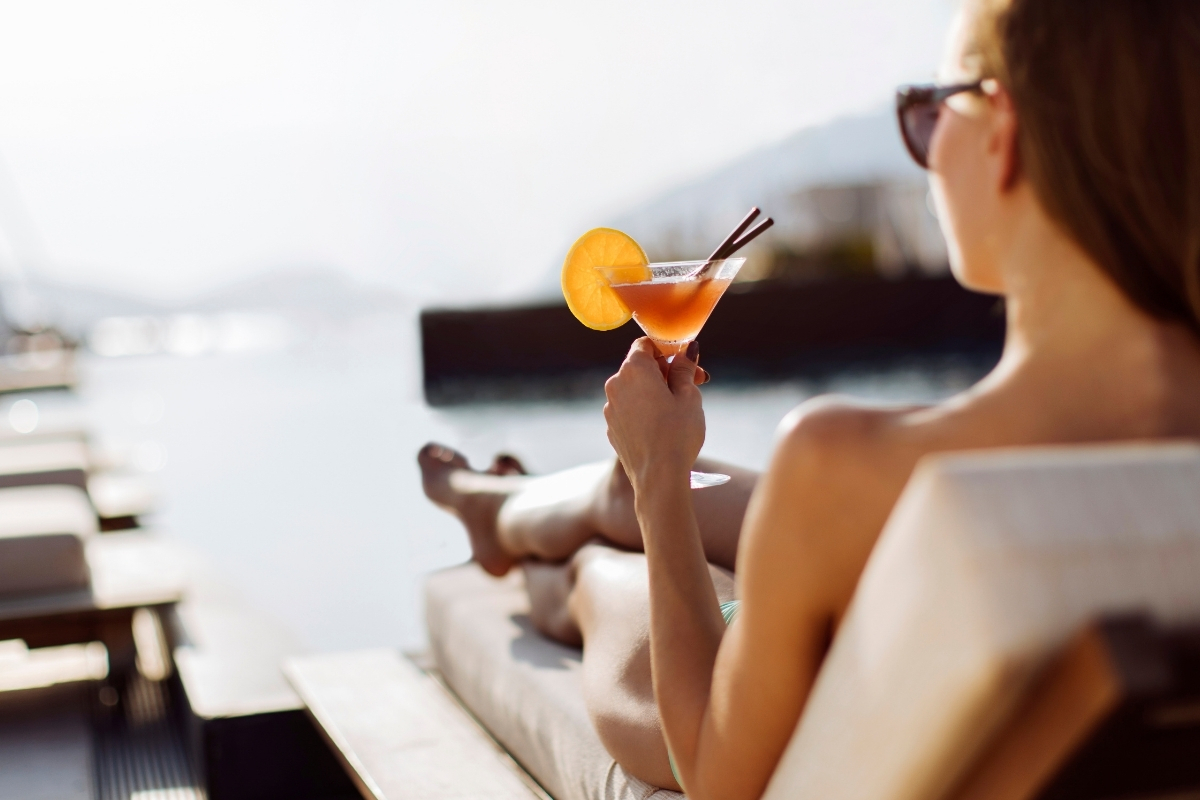 Yerli turist tatilini sezon sonuna erteledi