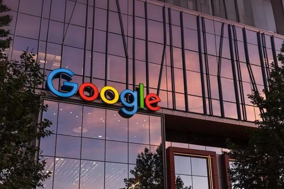Google'a 2,4 milyar euro ceza