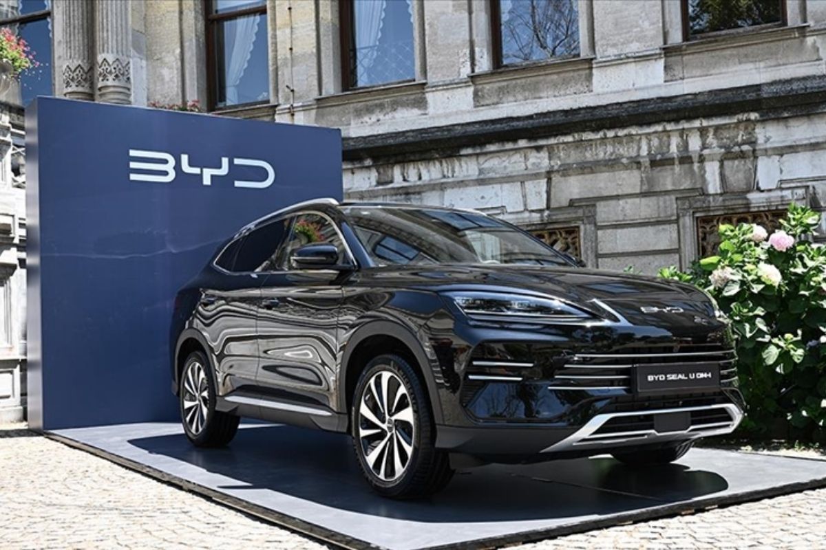 BYD'nin hedefi yıl sonuna kadar 4 milyon adet araç satışına ulaşmak