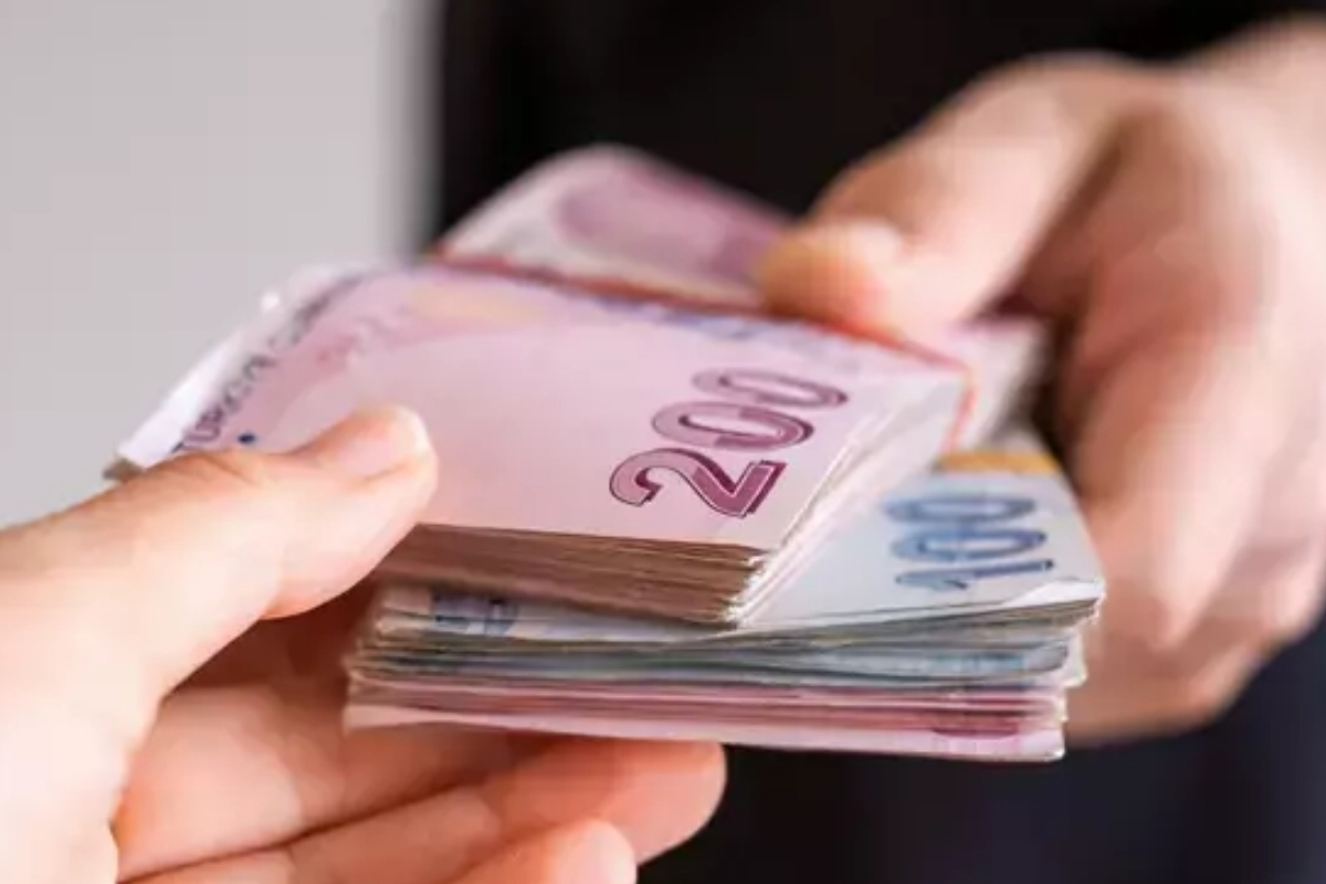 Elden kira verenler dikkat. Gelir İdaresi Başkanlığı kiraların elden ödenmesinin önüne geçmeye hazırlanıyor