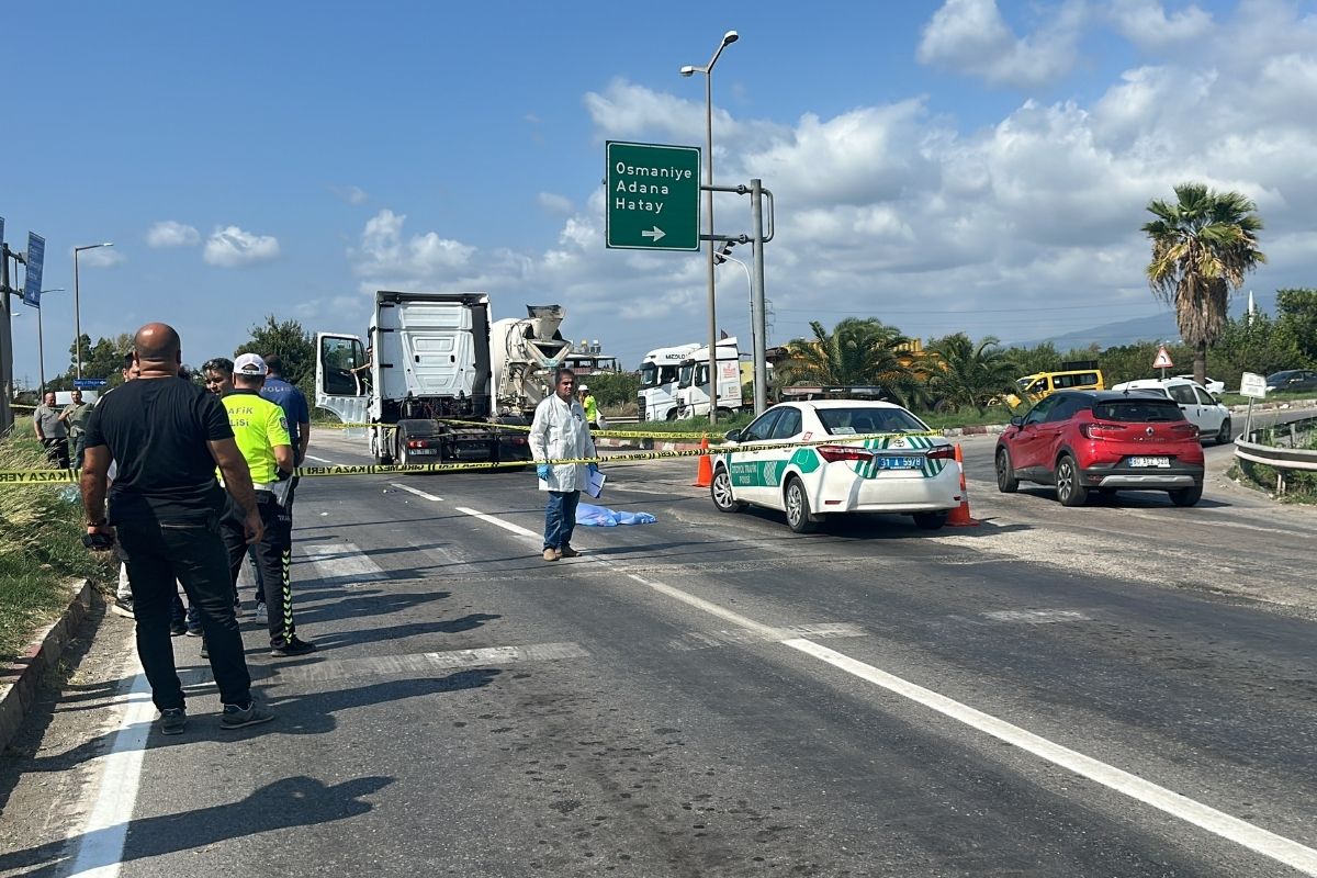 Annesinin karnında trafik canavarı kurbanı oldu