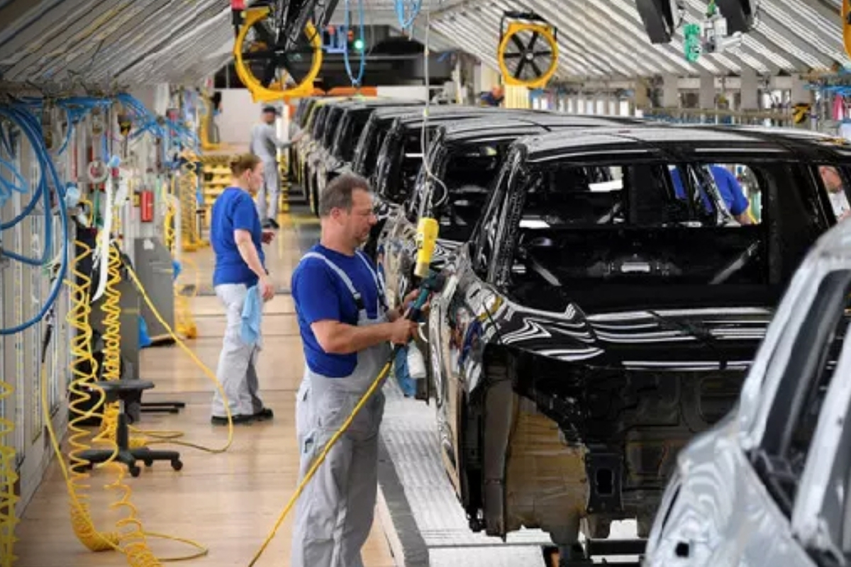 Ifo: Alman otomotiv sektöründe duyarlılık eylülde biraz toparlandı