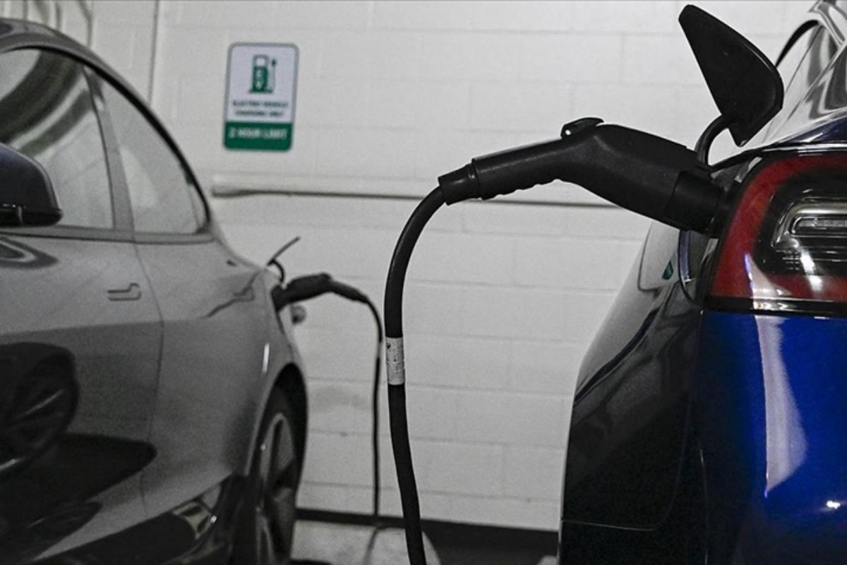 AB, Çin'den gelen elektrikli araçlara yüksek oranda vergi getirmeye hazırlanıyor