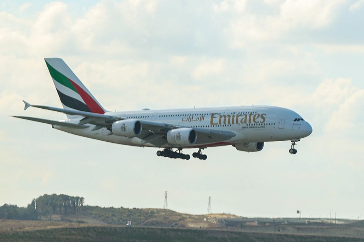 Emirates, İran’a planlanan tüm uçuşlarını iptal etti