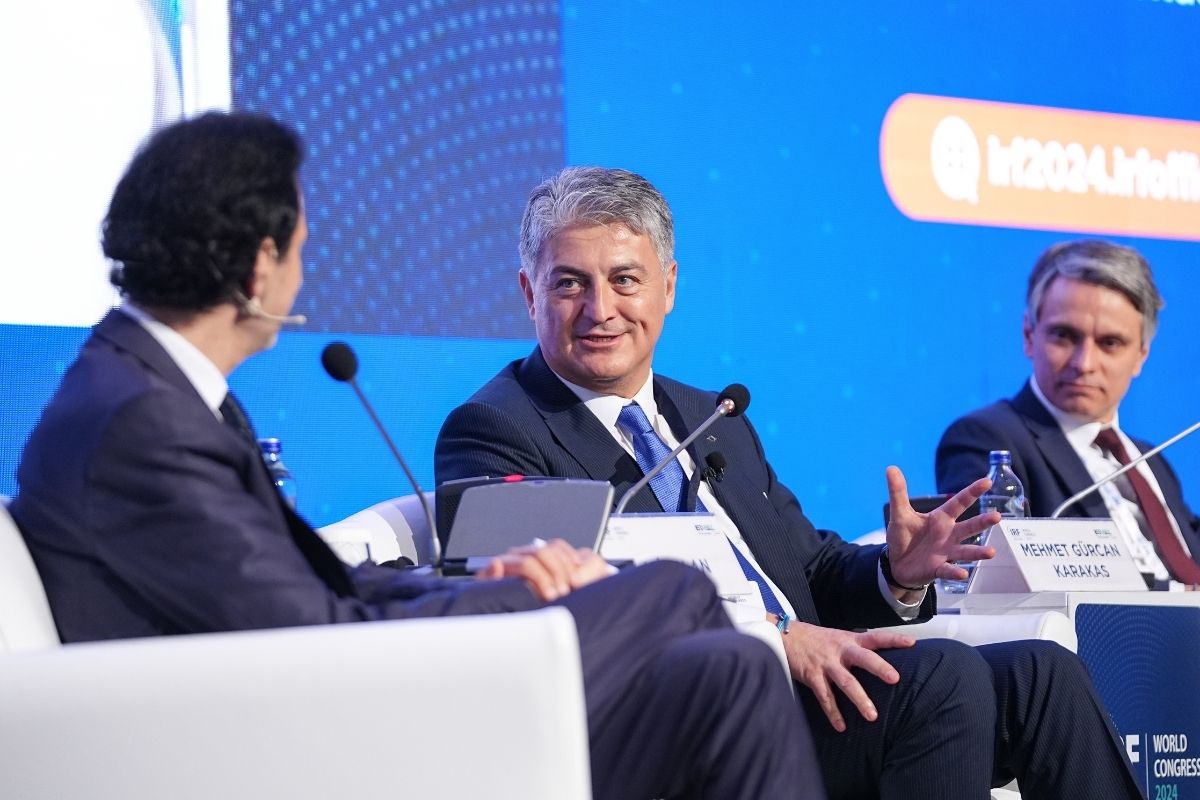 TOGG CEO'su Karakaş: Otomobiller gittikçe daha akıllı hale geliyor