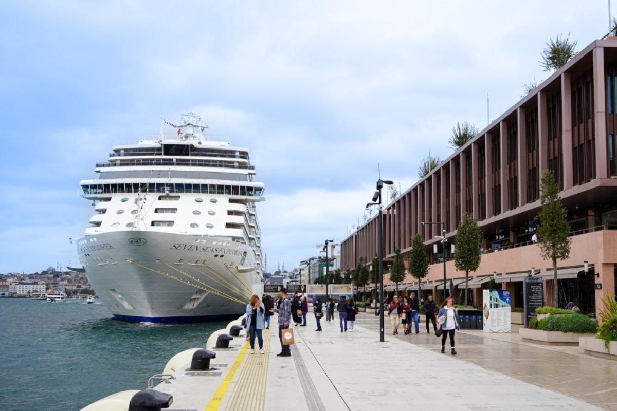 Doğuş Holding kredi borcuna karşılık Galataport'tan hisse verecek