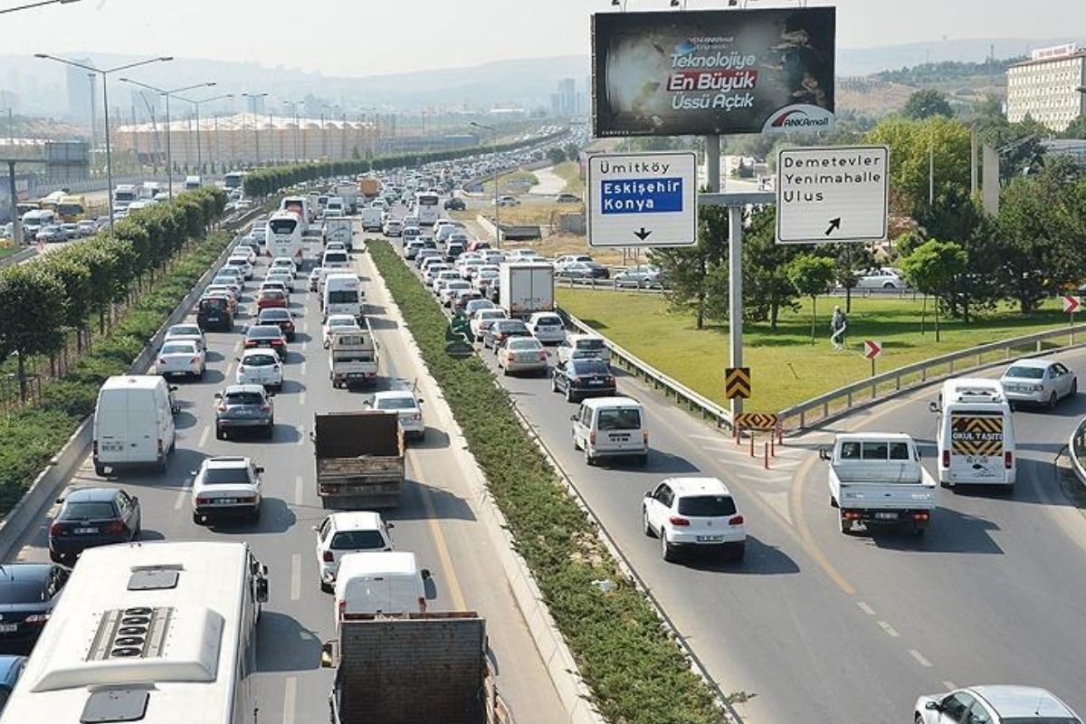 Ankara'da 29 Ekim Cumhuriyet Bayramı nedeniyle bazı yollar trafiğe kapatılacak