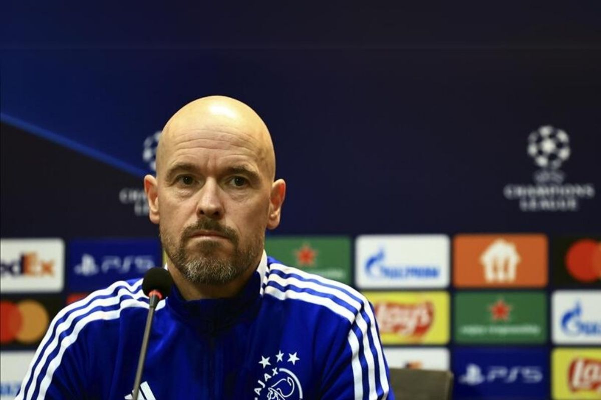 Manchester United, teknik direktör Erik ten Hag’ı görevden aldı