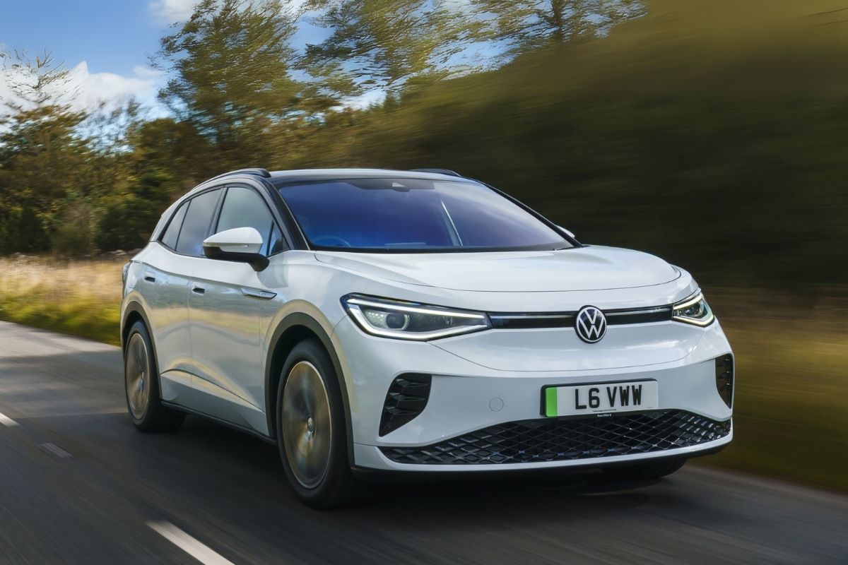 Volkswagen'in ilk elektrikli otomobili ID.4 modeli Türkiye’ye geldi