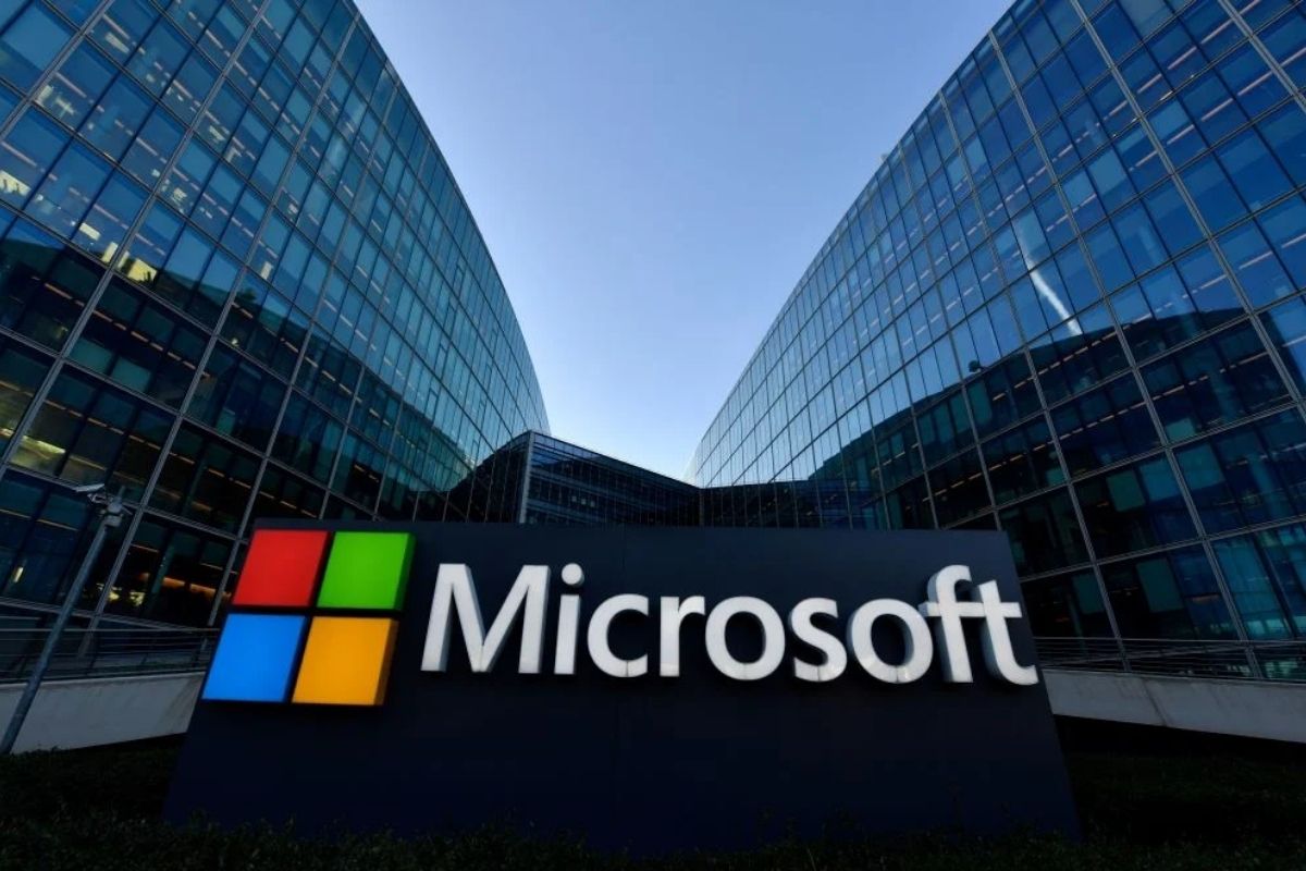Microsoft’a rekabete aykırı davranıştan 1 milyar sterlinlik fatura davası 