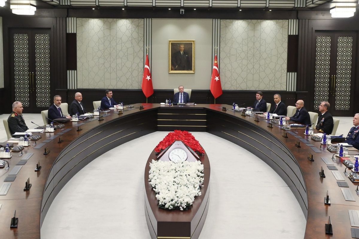 MGK bildirisinde Suriye mesajı: Rejim halkı ve muhalefetle uzlaşmalı
