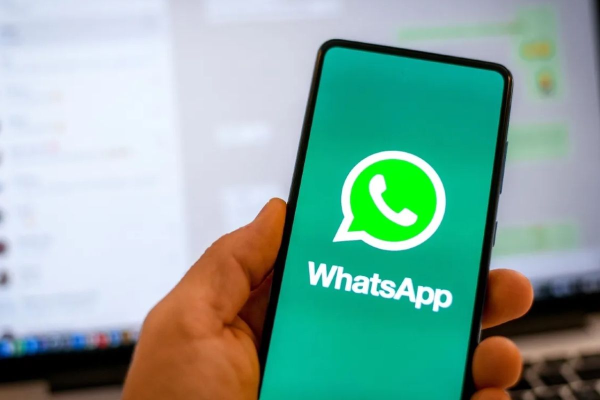 WhatsApp çöktü, iletişim kesildi