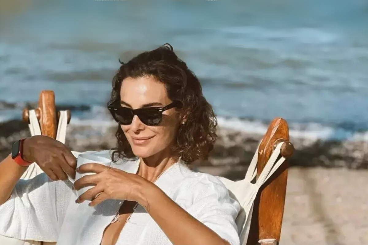 Türkiye güzeli Arzum Onan Vogue'a yaptığı açıklamalarda, selülitlerimle ve kırışıklıklarımla barışığım dedi