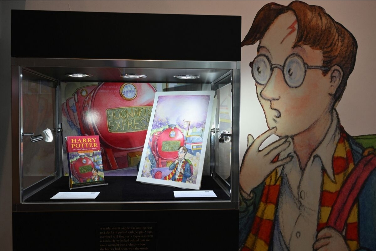 İlk baskı Harry Potter kitabı müzayedede 18 bin sterline (803 bin 118 Türk Lirası) satıldı