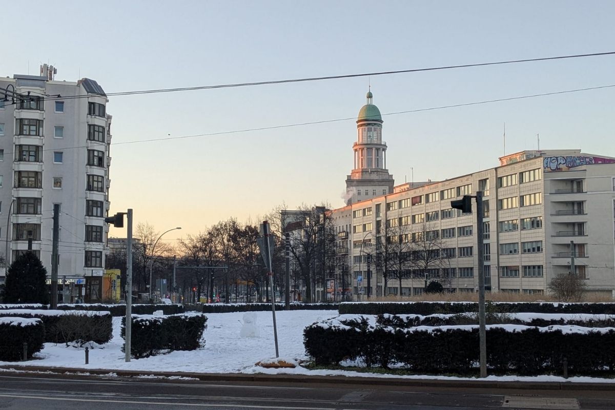 Almanya'nın başkenti Berlin -7 derece ile karlar altında kaldı