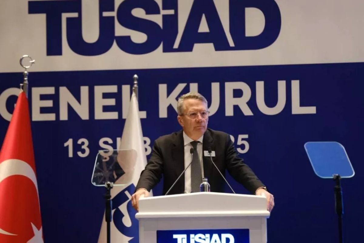 TÜSİAD'dan yeni açıklama: Ekonomik kalkınmayı ancak insan hakları temelli bir hukuk devleti ile kalıcı hale getirebiliriz
