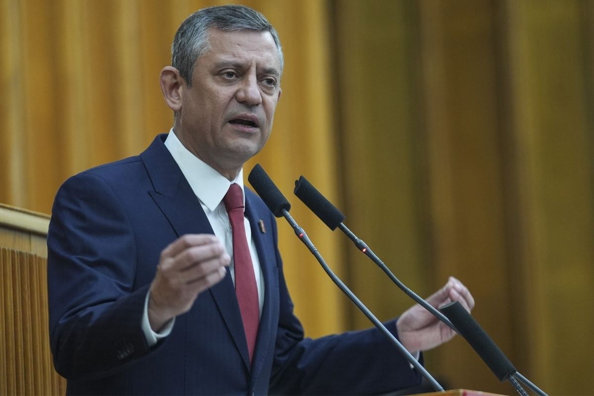 Özgür Özel Çayırhan Termik Santrali’nin ucuza ihale edildiğini ve seçimden sonra geri alacaklarını söyledi